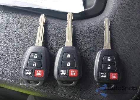 2017 Toyota Camry Le из США, поврежденный, VIN 4T1BF1FK2HU428366